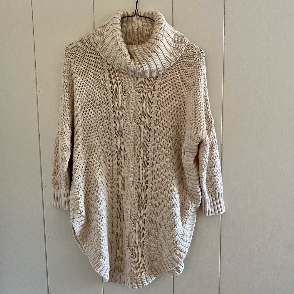 Turtleneck Sweater, size small, Express